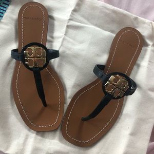 New Tory Burch Mini  Miller Leather Thong Sandal